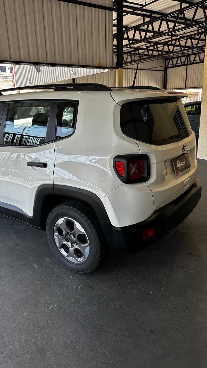JEEP RENEGADE 6
