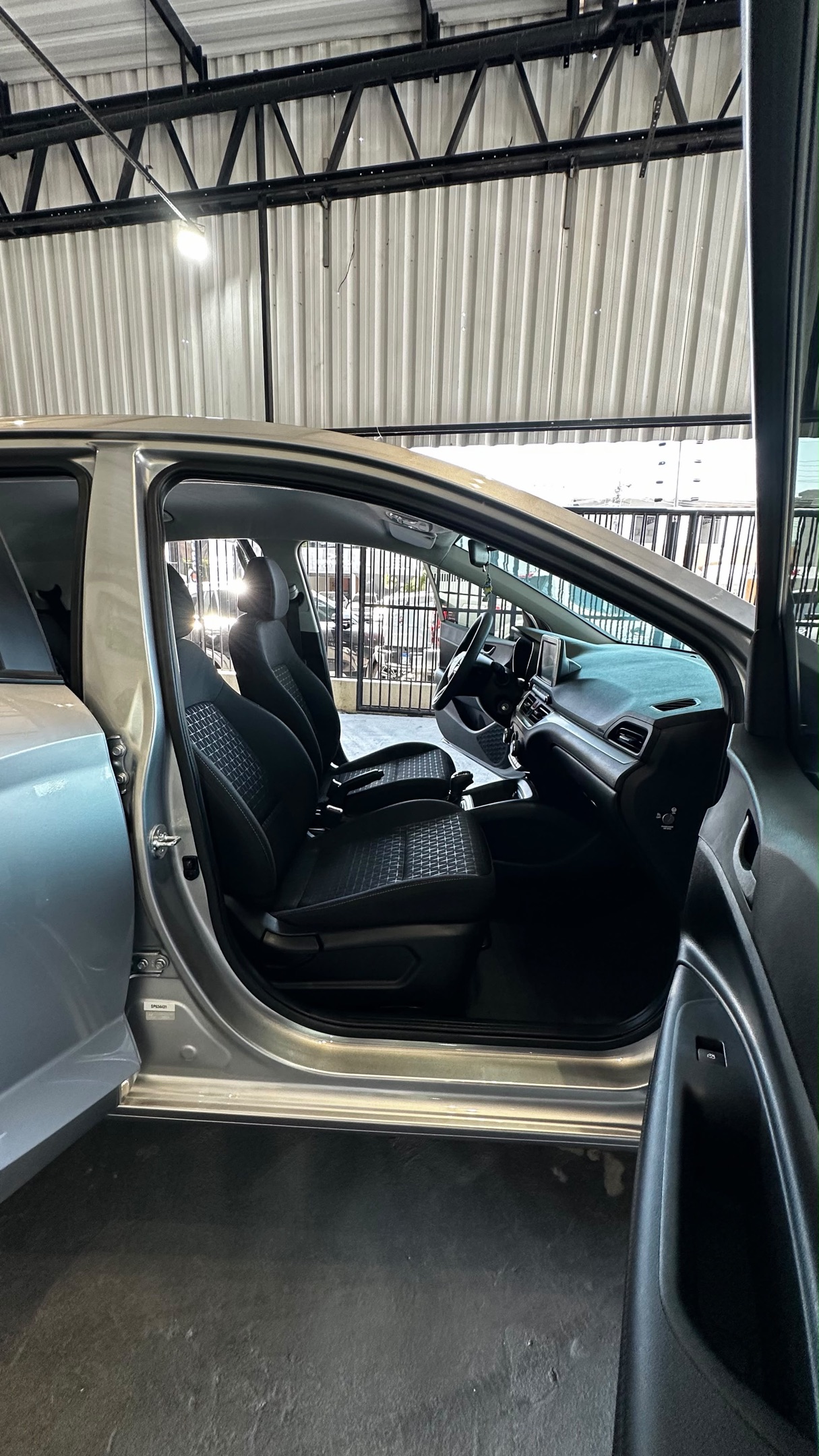 HYUNDAI HB20 14