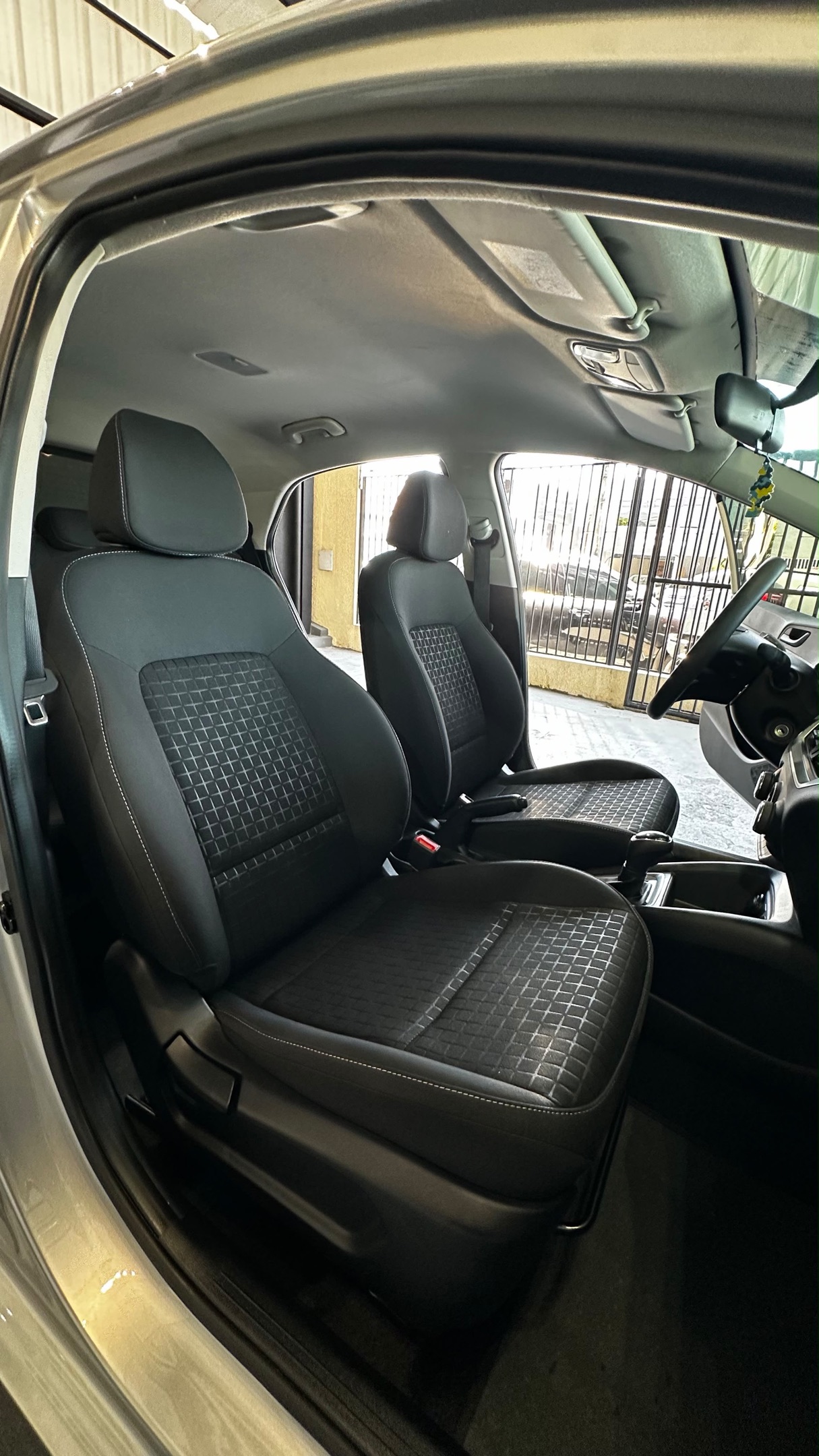 HYUNDAI HB20 15