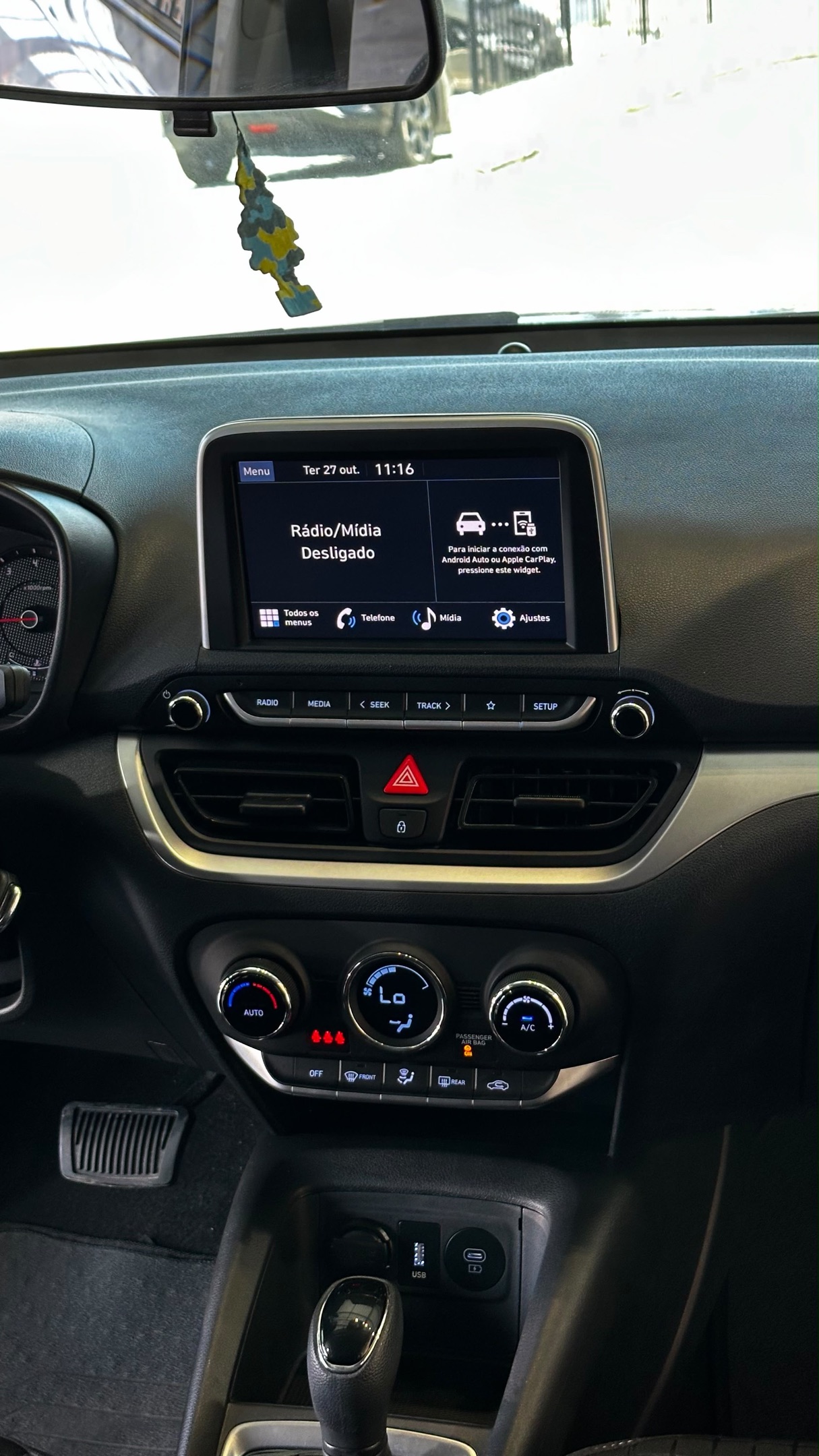 HYUNDAI HB20 18