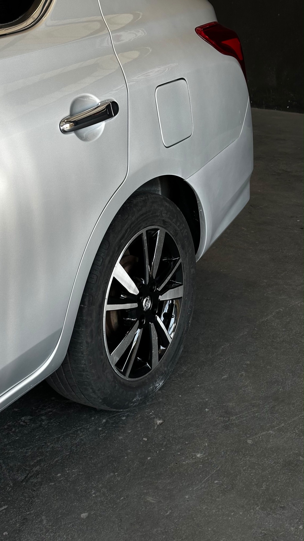NISSAN VERSA 6
