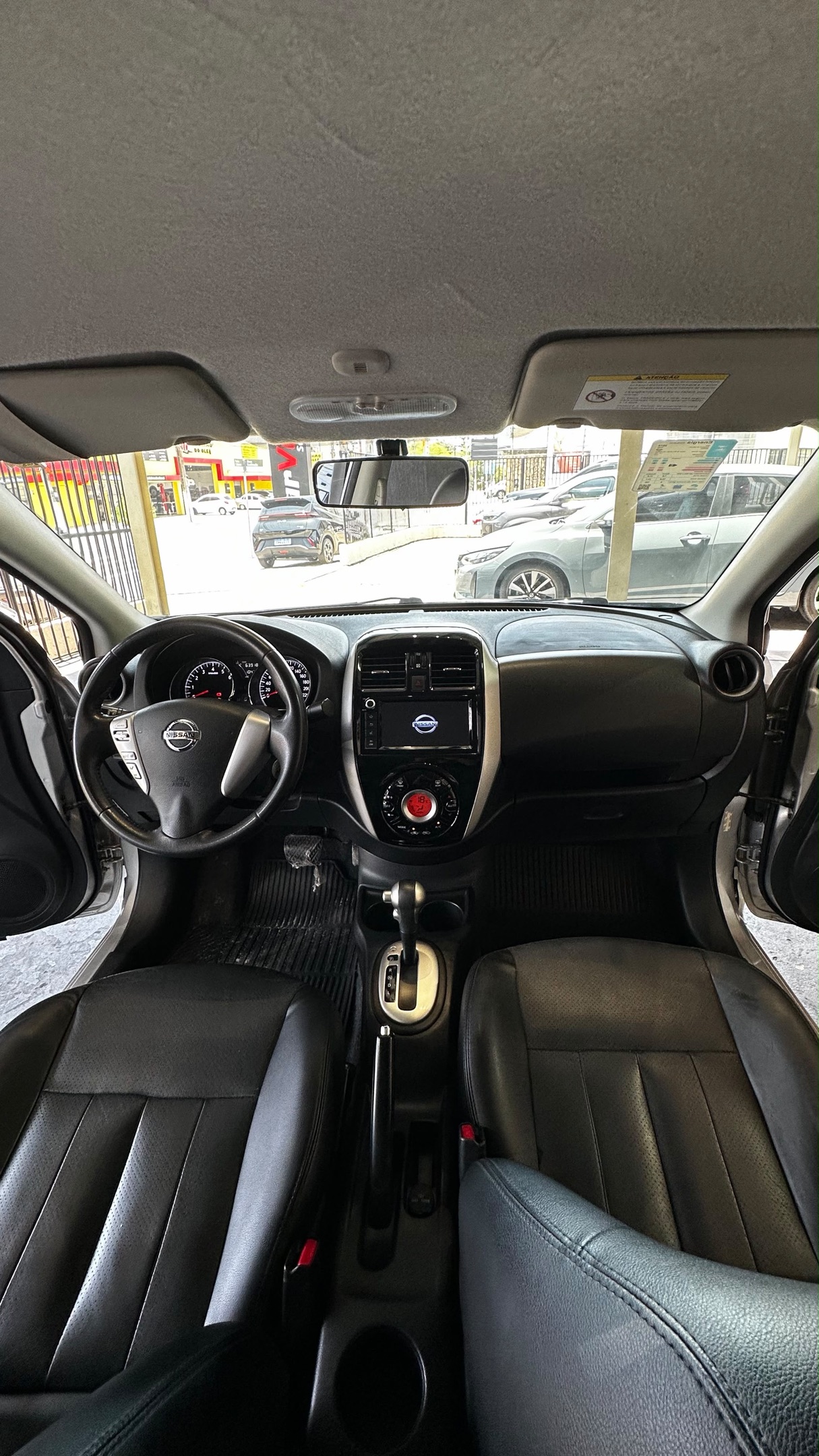 NISSAN VERSA 17