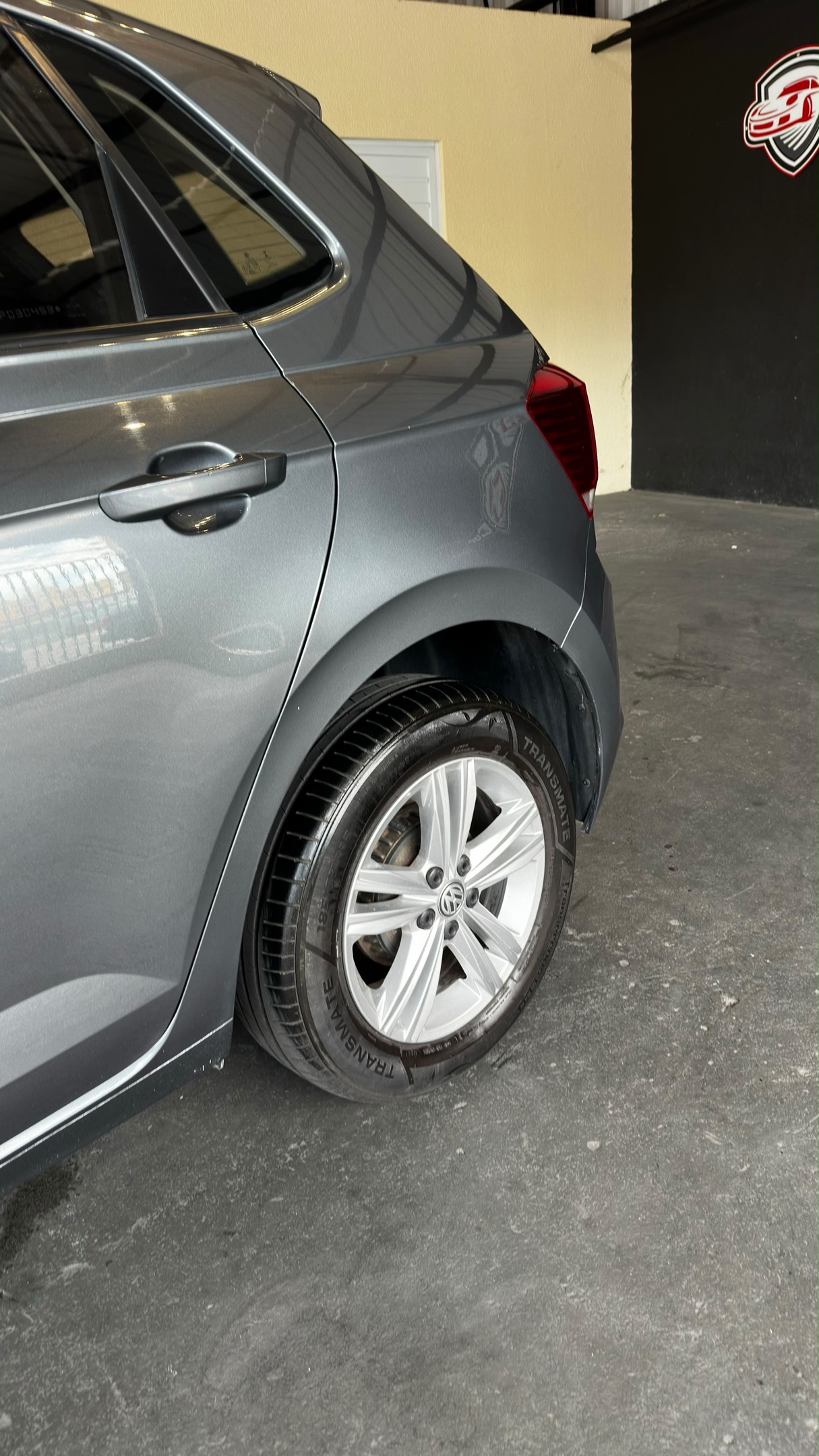 VOLKSWAGEN POLO 6