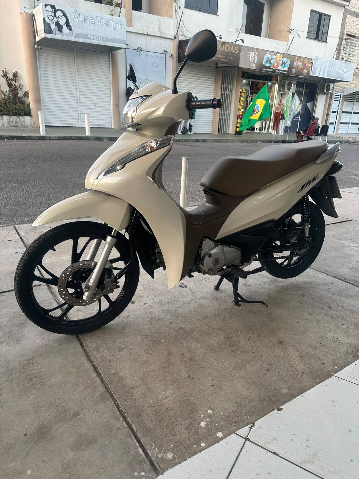 HONDA BIZ 4
