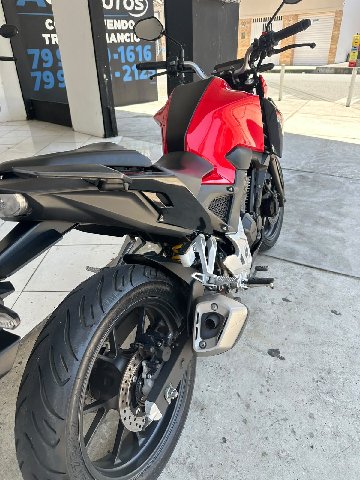 HONDA CB 300 7