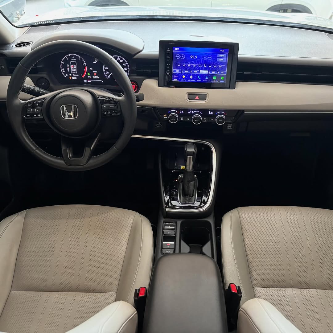 Honda HR-V 8