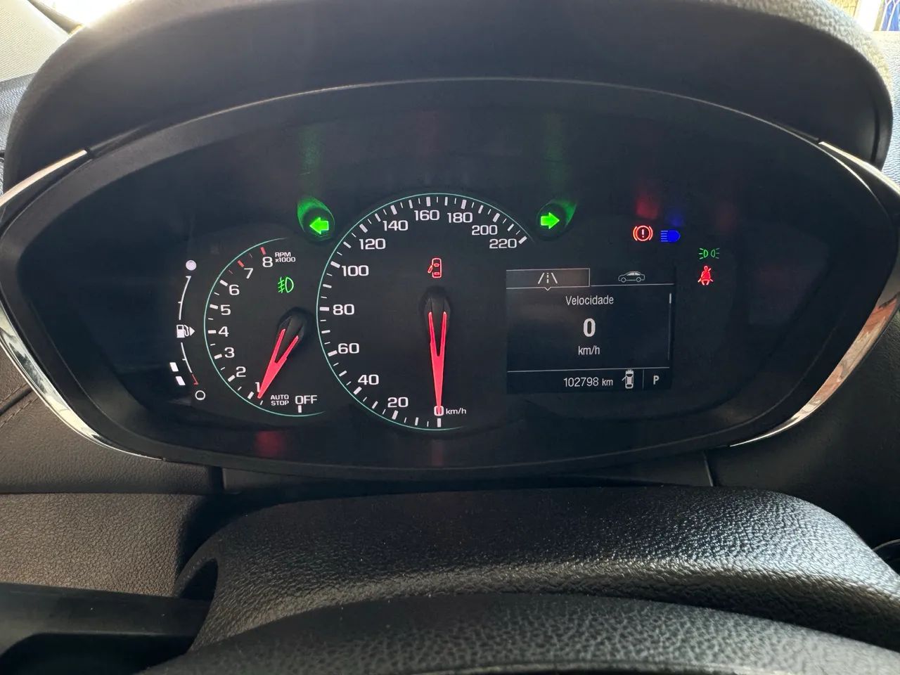 Chevrolet TRACKER 13