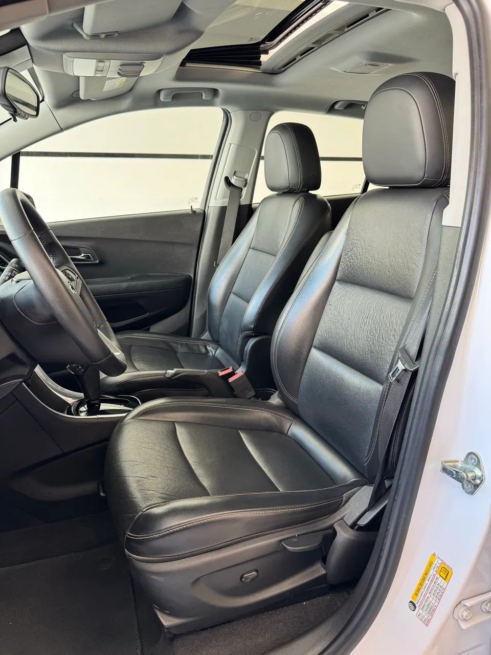 Chevrolet TRACKER 8