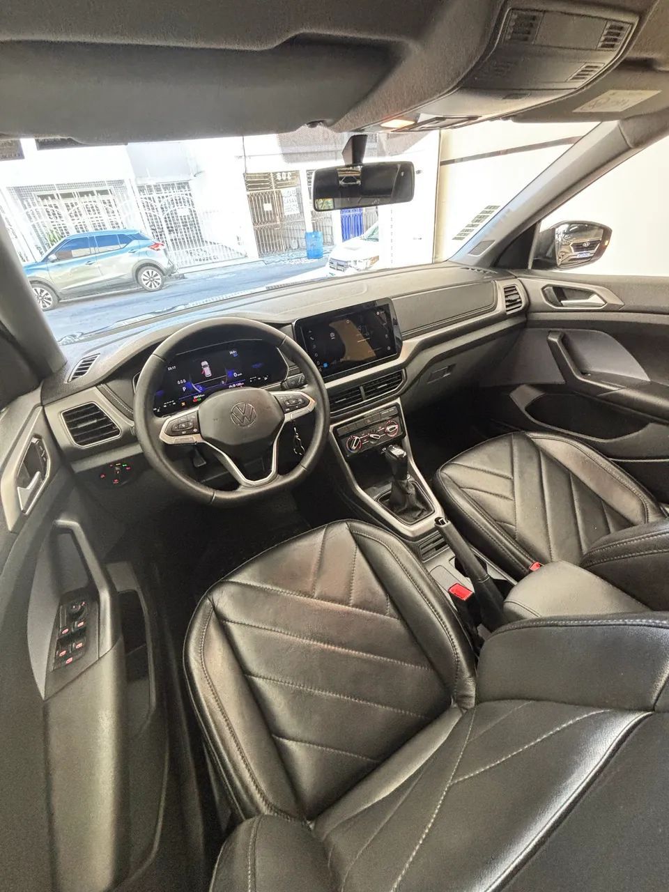 Volkswagen T-CROSS 8