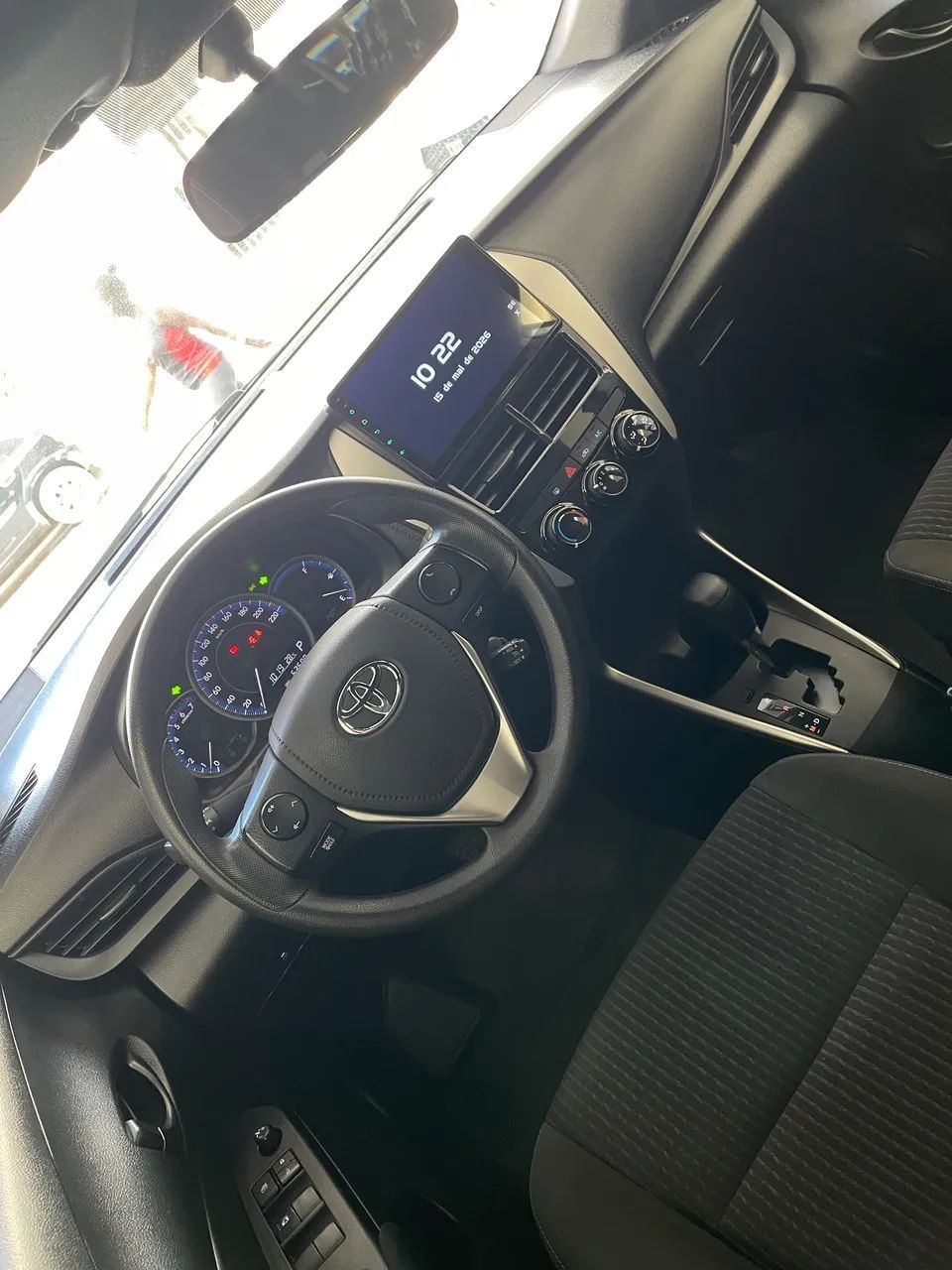 Toyota YARIS 13