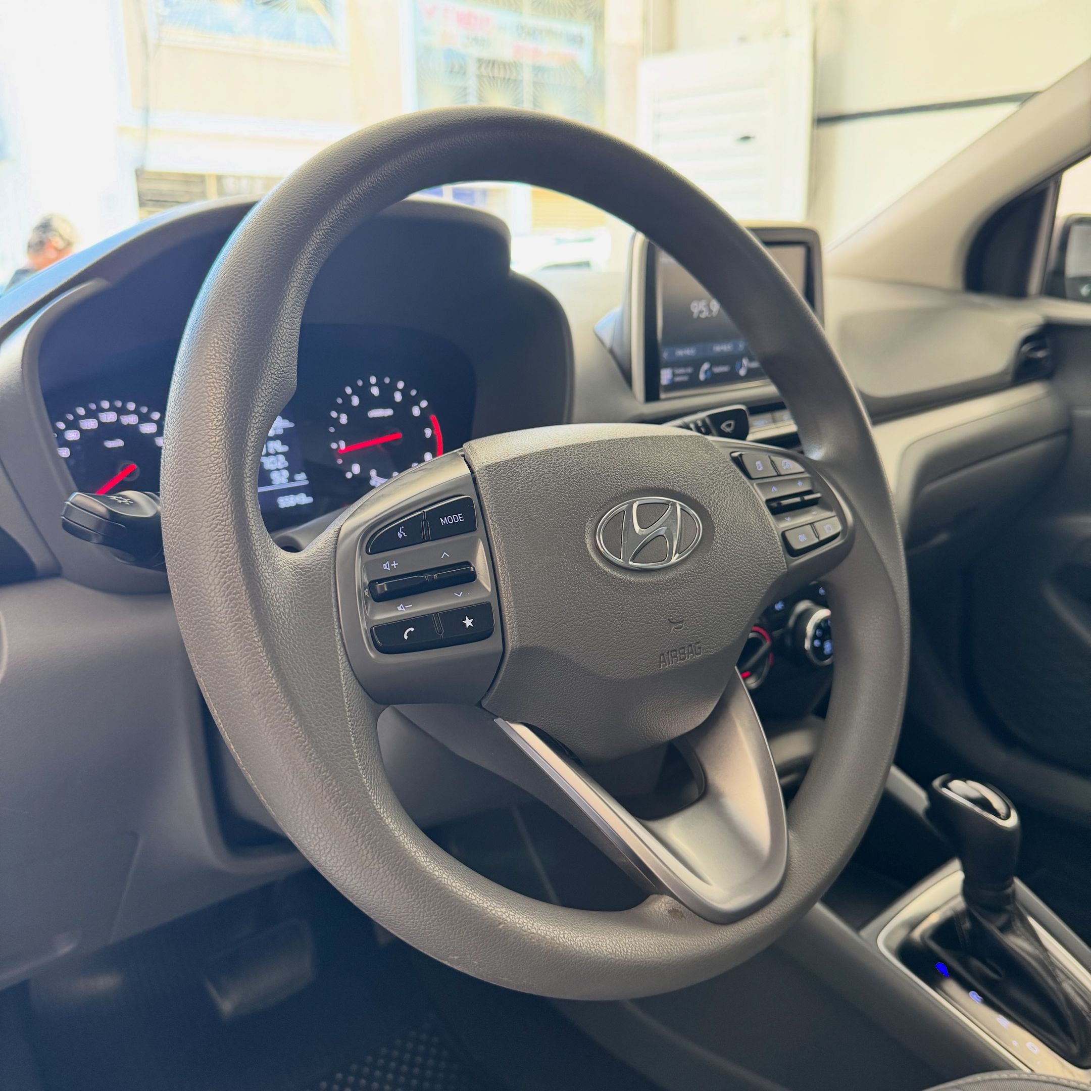 Hyundai HB20 12