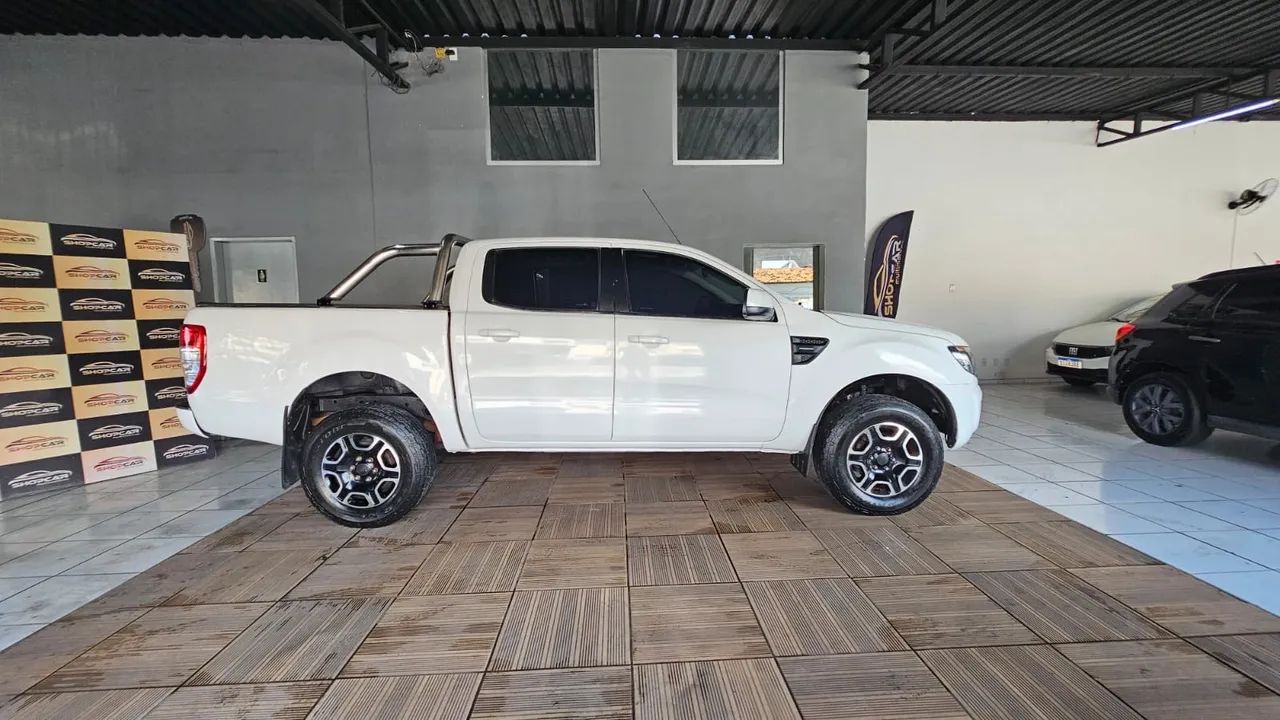 Ford RANGER 4