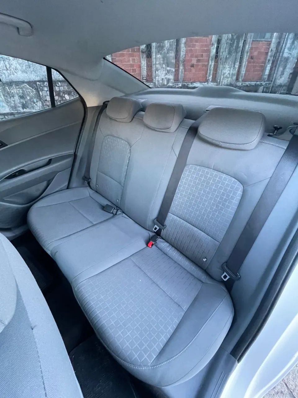Hyundai HB20S 10