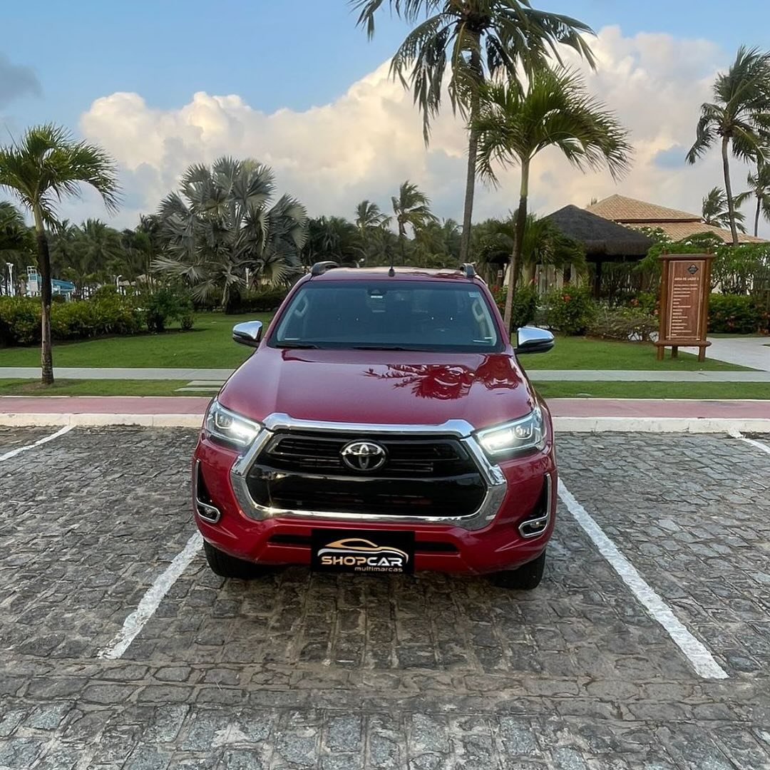 Toyota Hilux 3