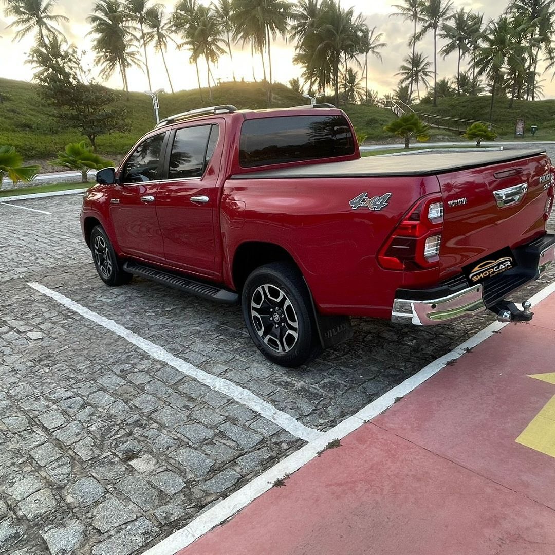 Toyota Hilux 6