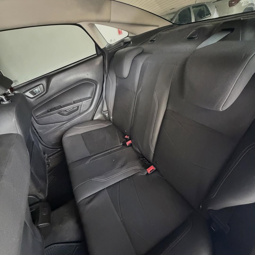 Ford Fiesta 10
