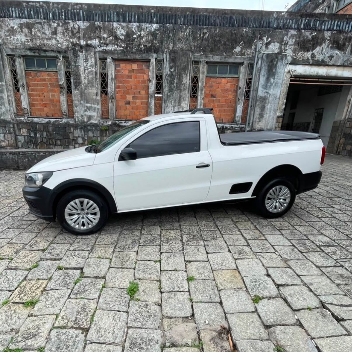 Volkswagen Saveiro 5