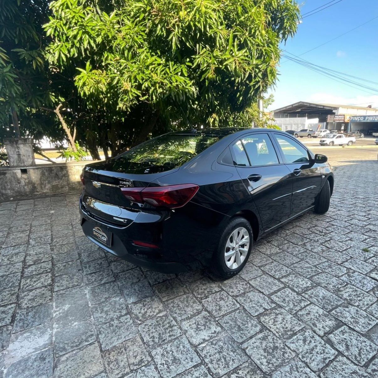 Chevrolet Onix 8