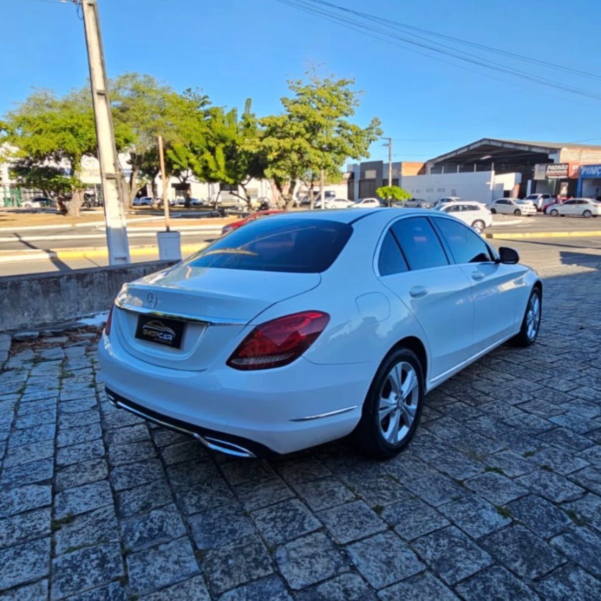 Mercedes-Benz C-180 17