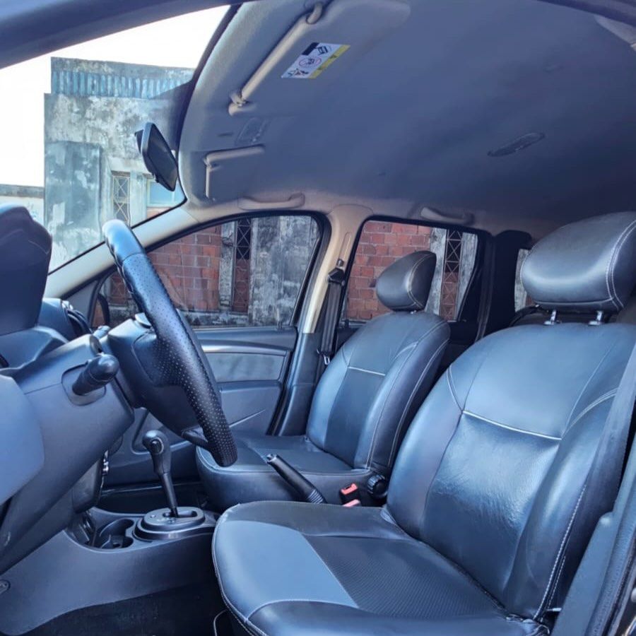 Renault Duster 9
