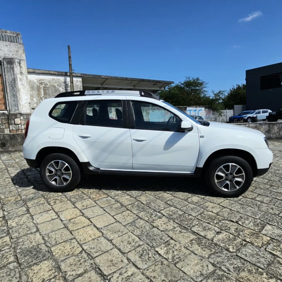Renault Duster 4