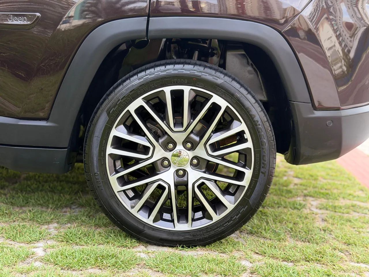 Jeep COMPASS 15