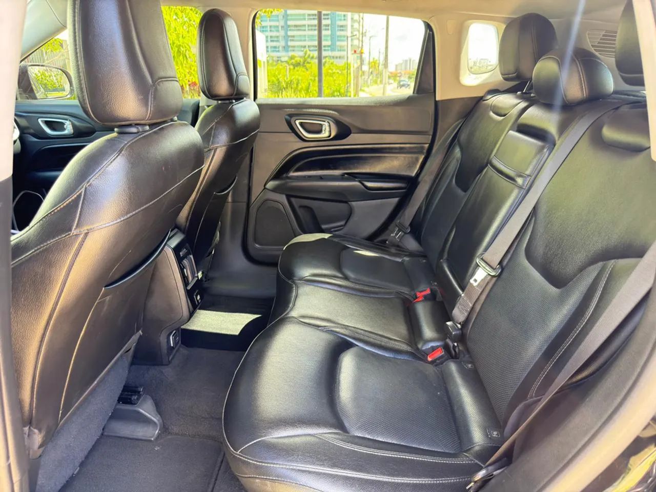 Jeep COMPASS 12