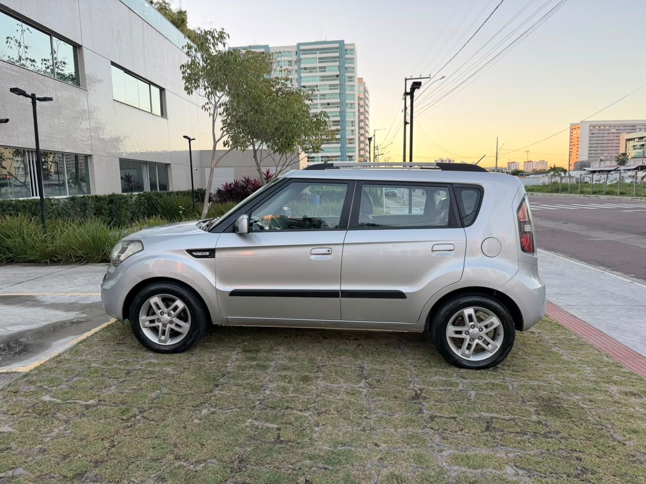 Kia Motors SOUL 8