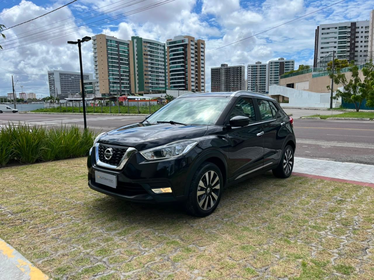 Nissan KICKS 2