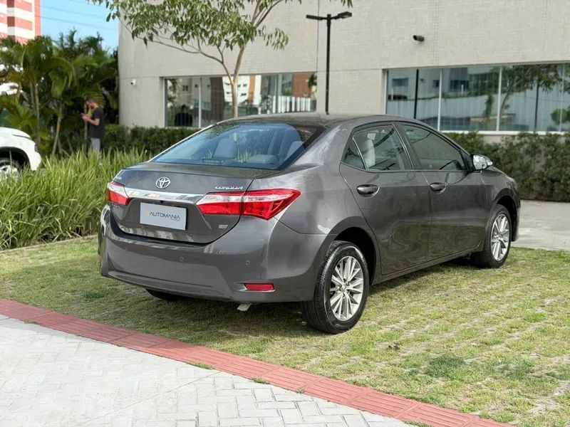 Toyota COROLLA 5