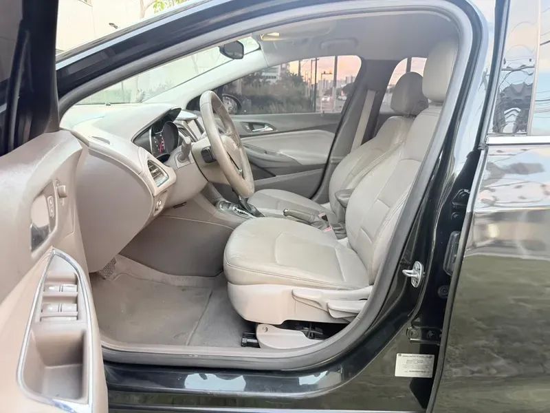 Chevrolet CRUZE 9