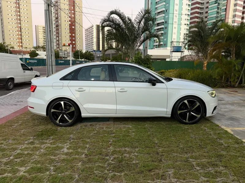 Audi A3 4