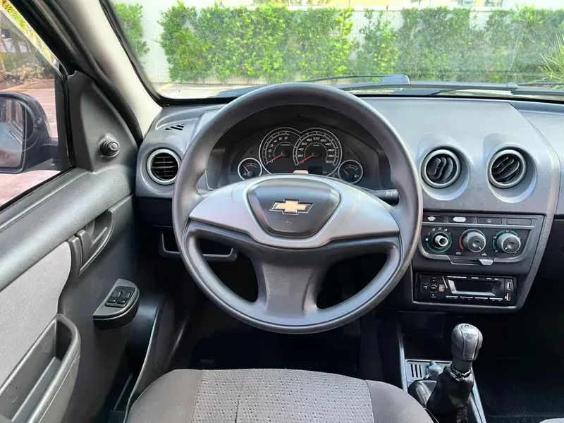 Chevrolet CELTA 10