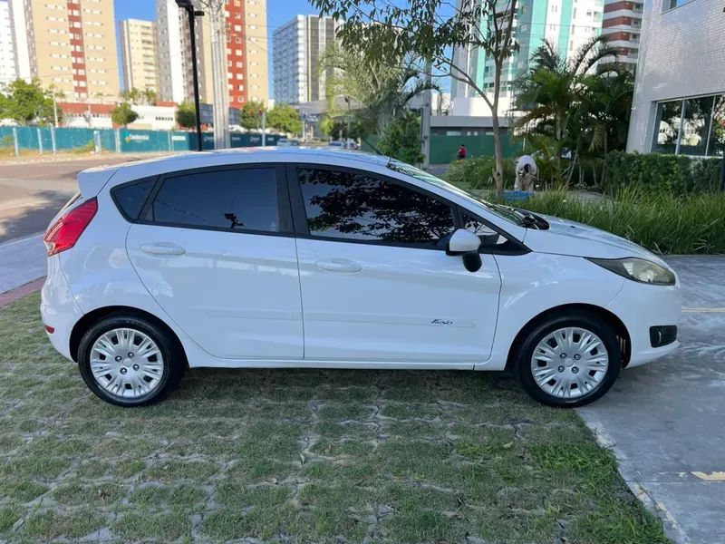 Ford FIESTA 4