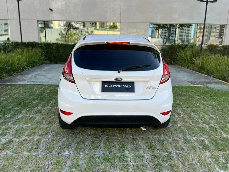 Ford FIESTA 6