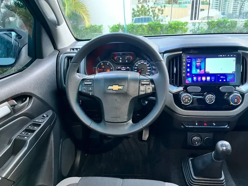 Chevrolet S10 9