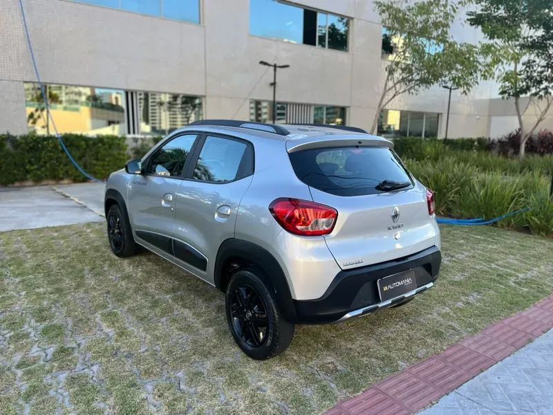 Renault KWID 7