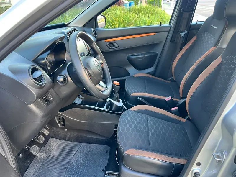 Renault KWID 12