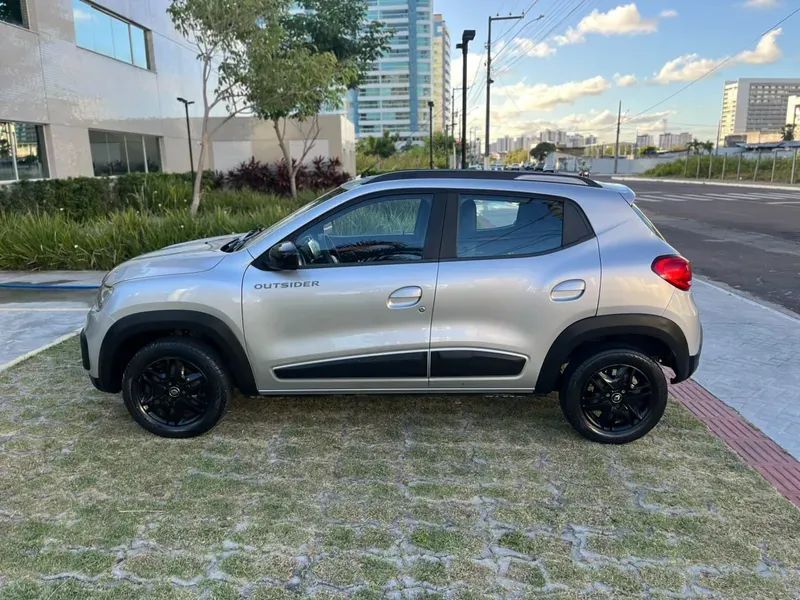 Renault KWID 8