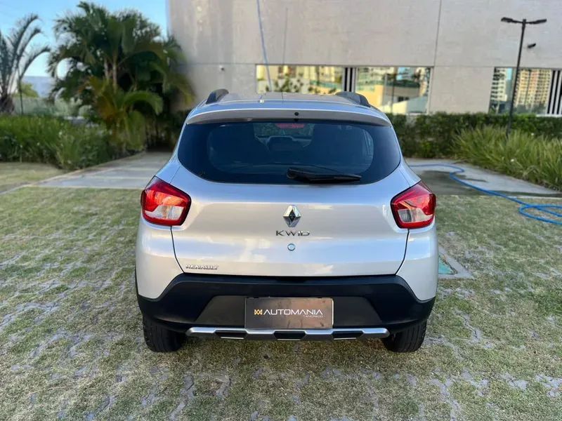 Renault KWID 6