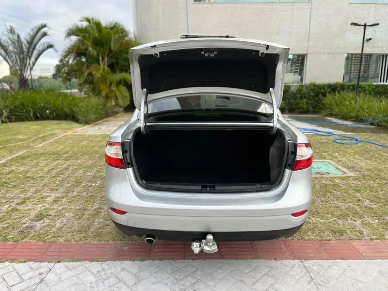 Renault FLUENCE 13