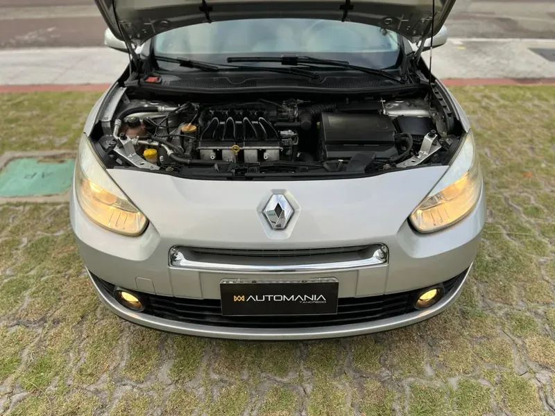 Renault FLUENCE 12