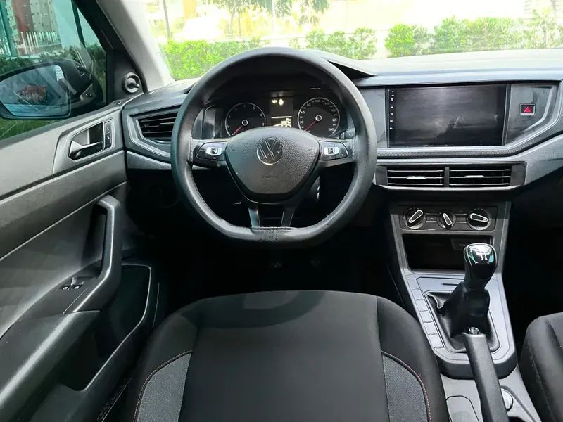 Volkswagen POLO 9