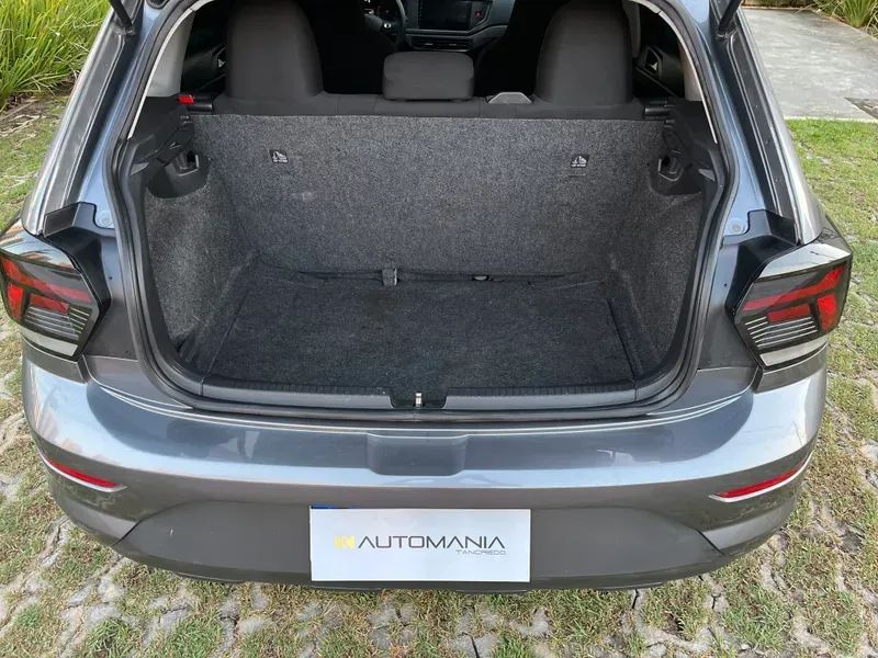 Volkswagen POLO 17
