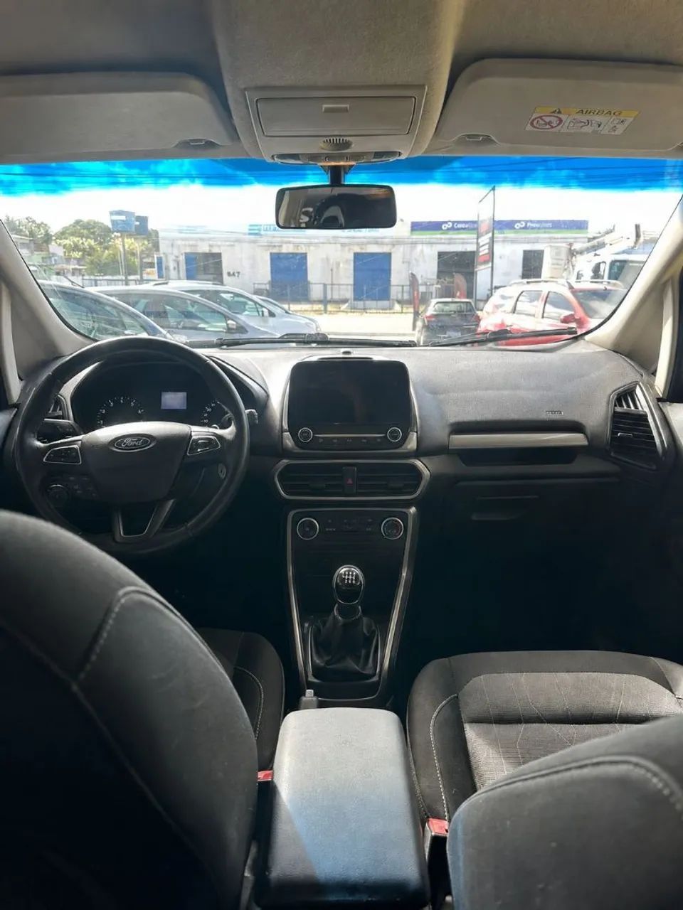 Ford ECOSPORT 11