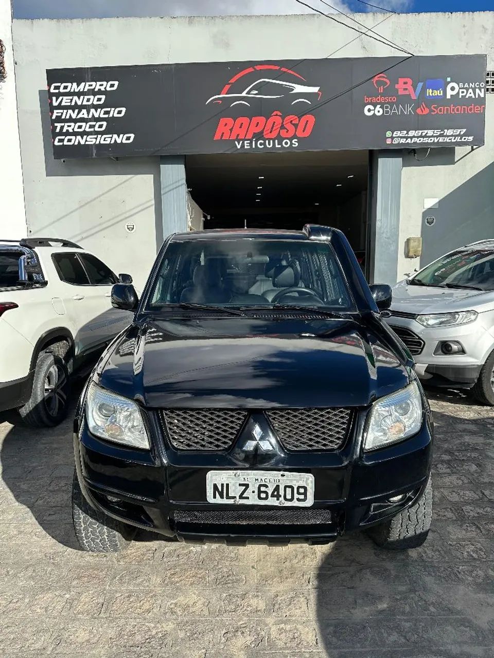Mitsubishi PAJERO 2