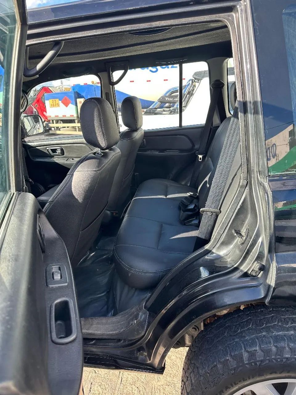 Mitsubishi PAJERO 8