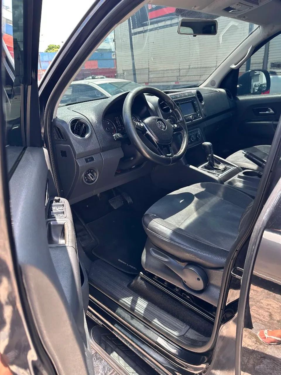 Volkswagen AMAROK 12