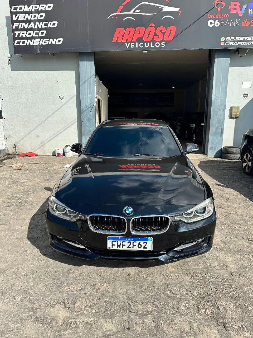 BMW 320I 3