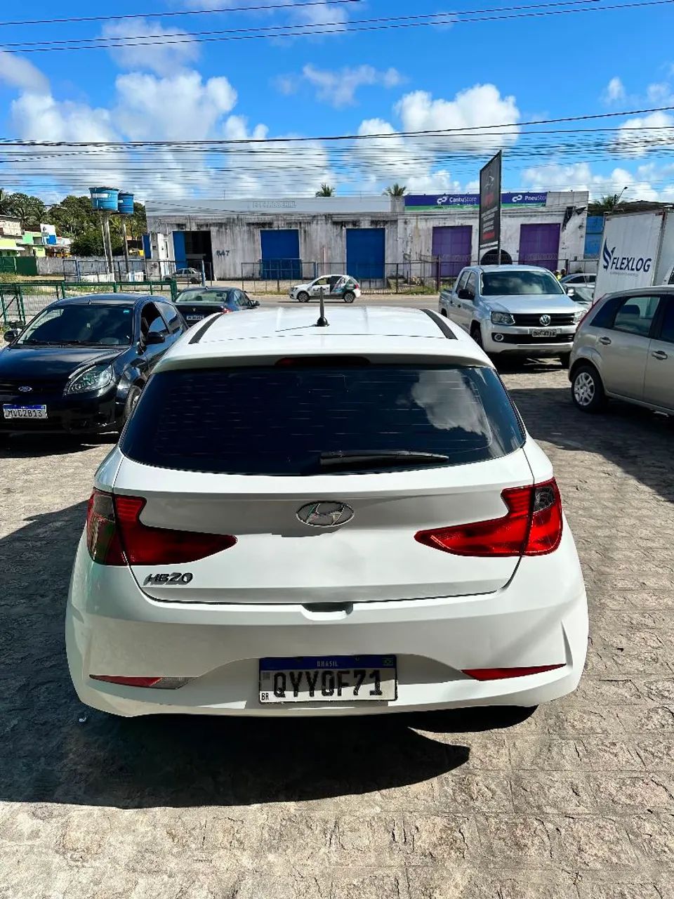 Hyundai HB20 8
